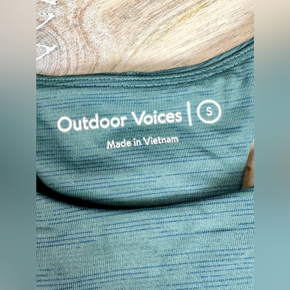 Outdoor Voices Move Free Crop Top in Jasper Green Size Small - Picture 6 of 8